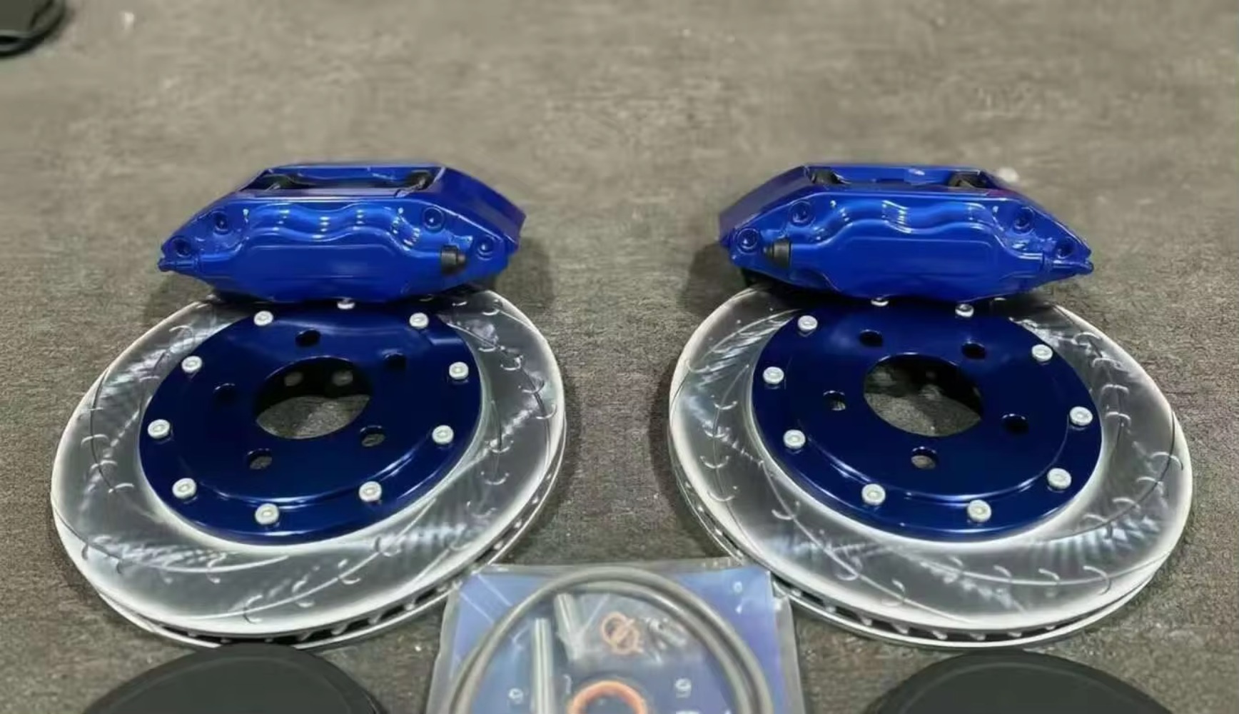 New High Performance Aluminum  - огляд і ціна Forged Front Brake Caliper 4 Piston