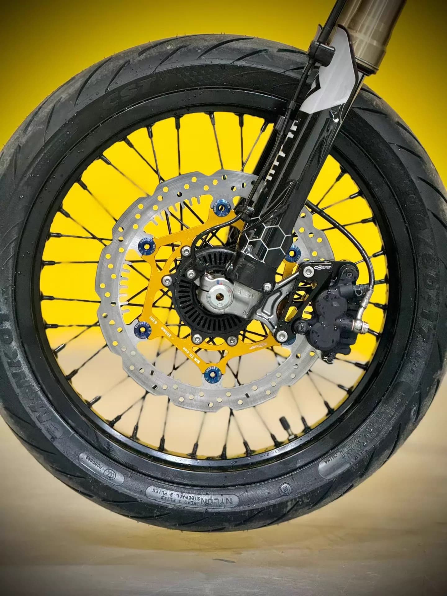 Ultra Bee Complete Brake Upgra - огляд і ціна Front Rear Brake Caliper Bracket Kit